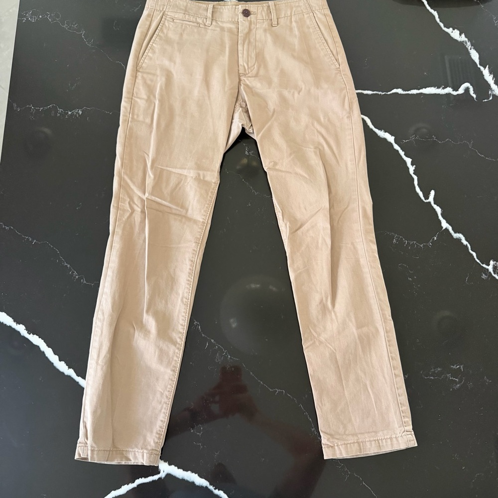 GAP Men's Khaki Chinos